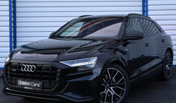 
									Audi Q8 S Line full								