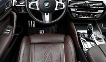 
									BMW 530D X-Drive M-Sport full								