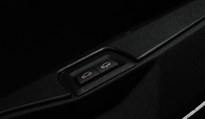 
								Bmw X5 M Sport 30d X-Drive full									