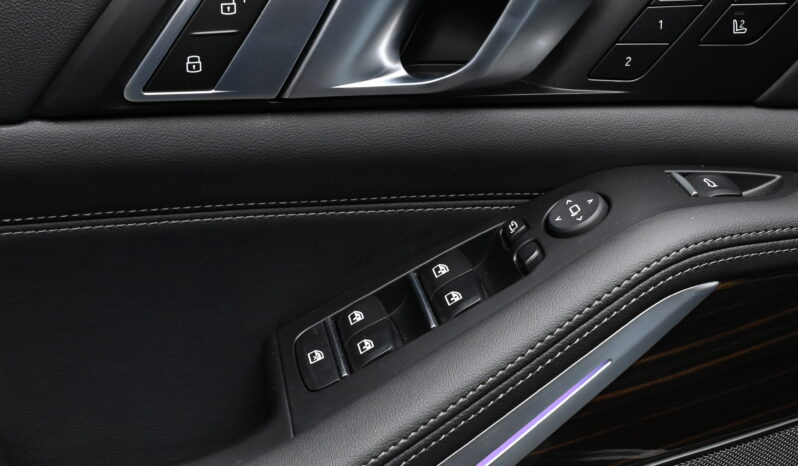 
								Bmw X5 M Sport 30d X-Drive full									