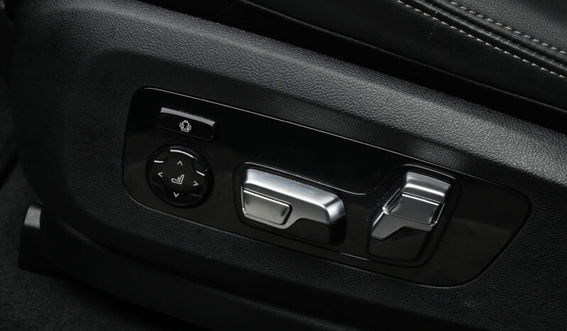 
								Bmw X5 M Sport 30d X-Drive full									
