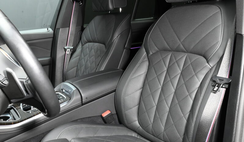 
								Bmw X5 M Sport 30d X-Drive full									