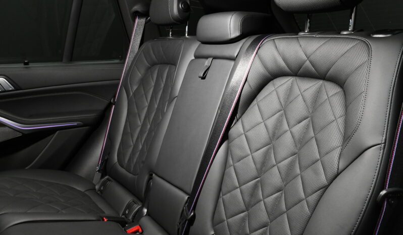 
								Bmw X5 M Sport 30d X-Drive full									