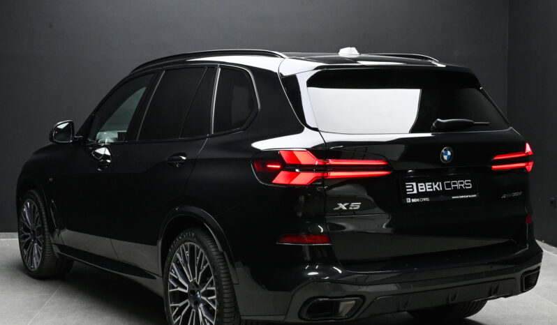 
								Bmw X5 M Sport 30d X-Drive full									